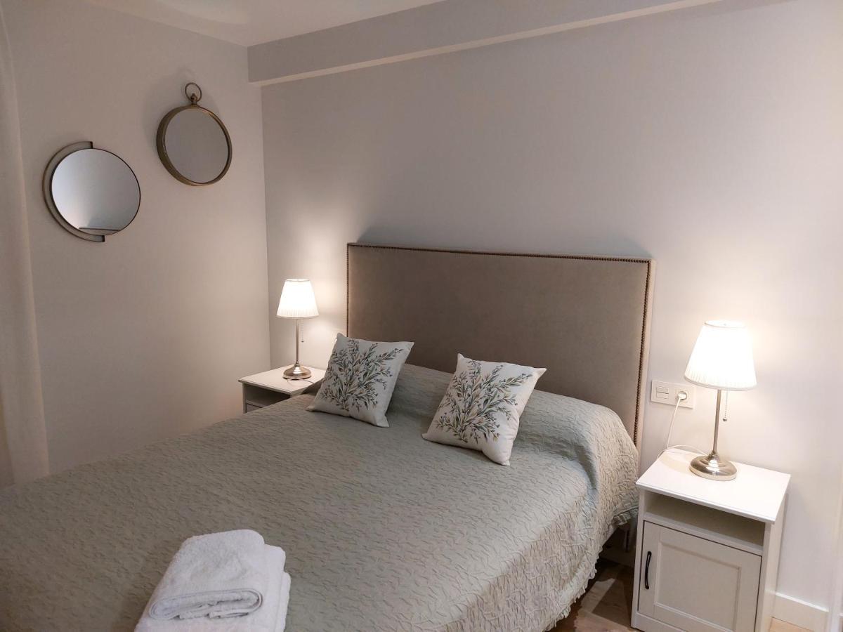 Ordono II Suites Con Aire Acondicionado Y Wifi Леон Екстер'єр фото